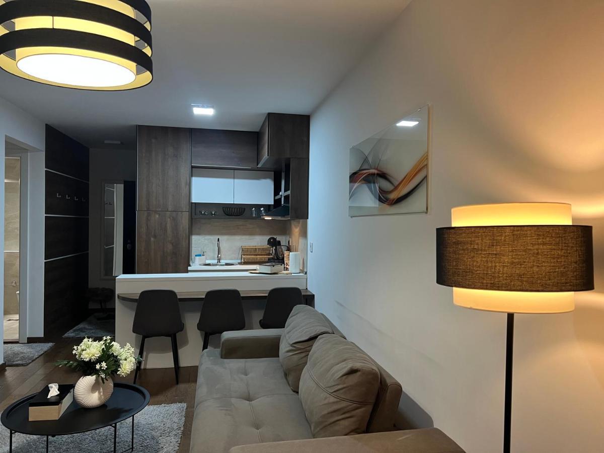 Prestige Lux Apartment Novi Sad Eksteriør bilde